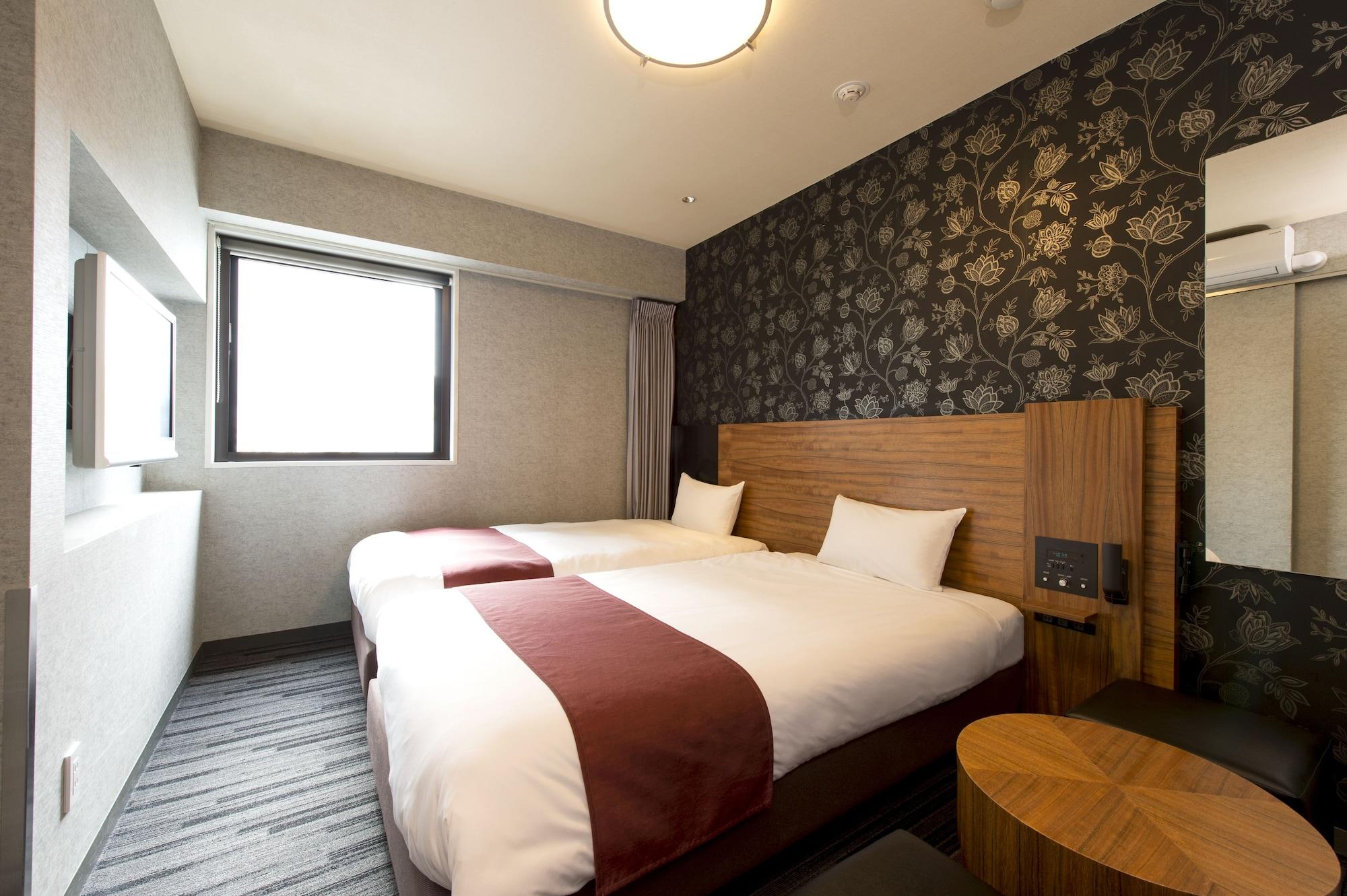 Hotel Villa Fontaine Tokyo-Shinjuku Bagian luar foto