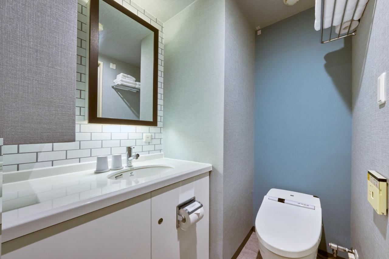 Hotel Villa Fontaine Tokyo-Shinjuku Bagian luar foto