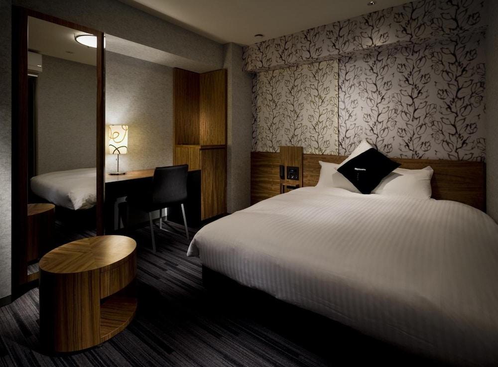 Hotel Villa Fontaine Tokyo-Shinjuku Bagian luar foto