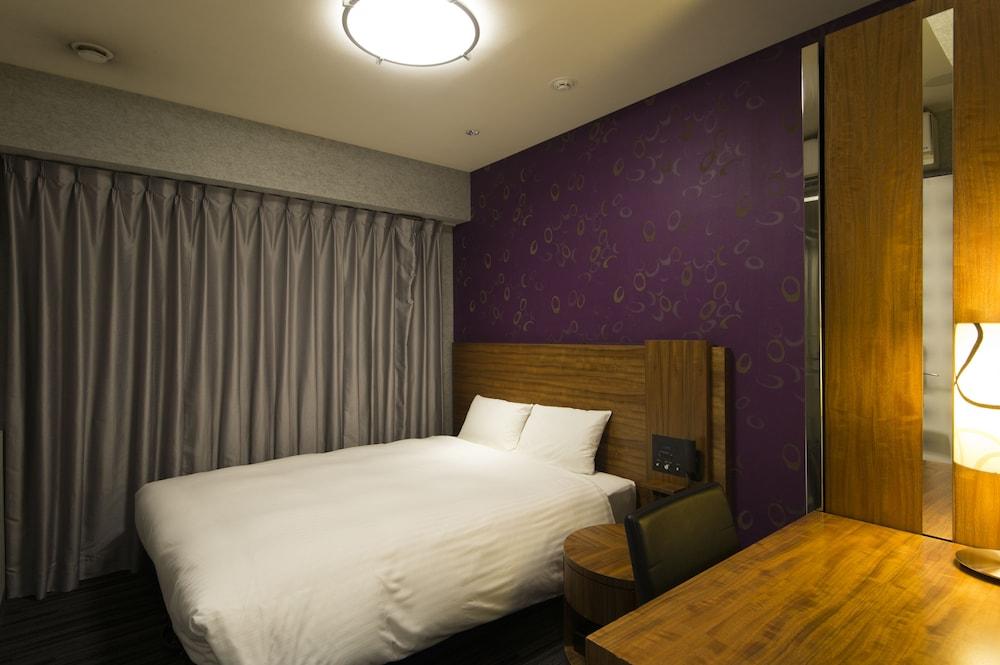Hotel Villa Fontaine Tokyo-Shinjuku Bagian luar foto
