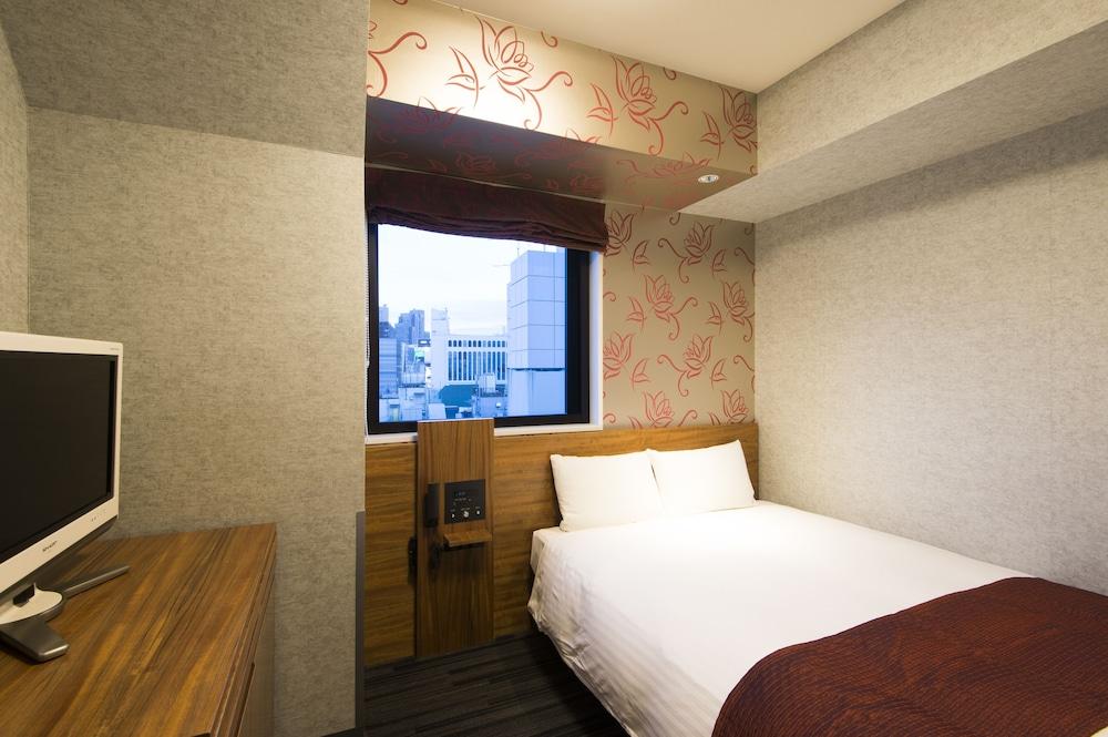 Hotel Villa Fontaine Tokyo-Shinjuku Bagian luar foto